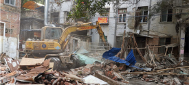 拆除违法建筑