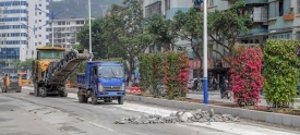 改造西环路行车道.jpg