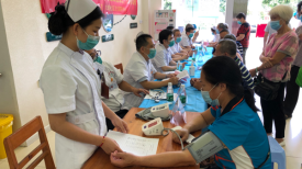 以行动践行医者使命