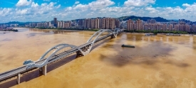 西江第4号洪峰过境梧州