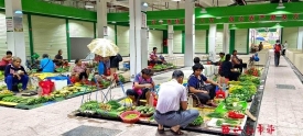 龙圩区圩日市场完成改造试运营