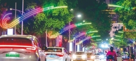 “时光隧道”夜景灯光照亮西江三路行车道