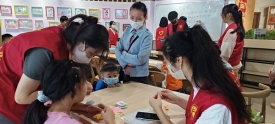 长洲区兴龙街道两广社区联合梧州学院开展课后服务活动