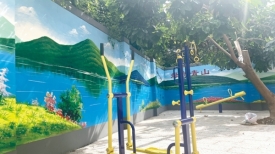 文明城市创建丨“花式”彩绘扮靓老旧小区