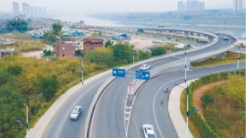 文明城市创建丨六旺路建设逐渐完善