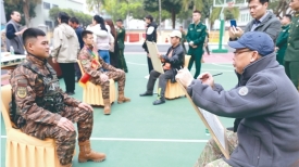 我们的节日·春节丨迎春送福文艺志愿服务活动走进武警梧州支队